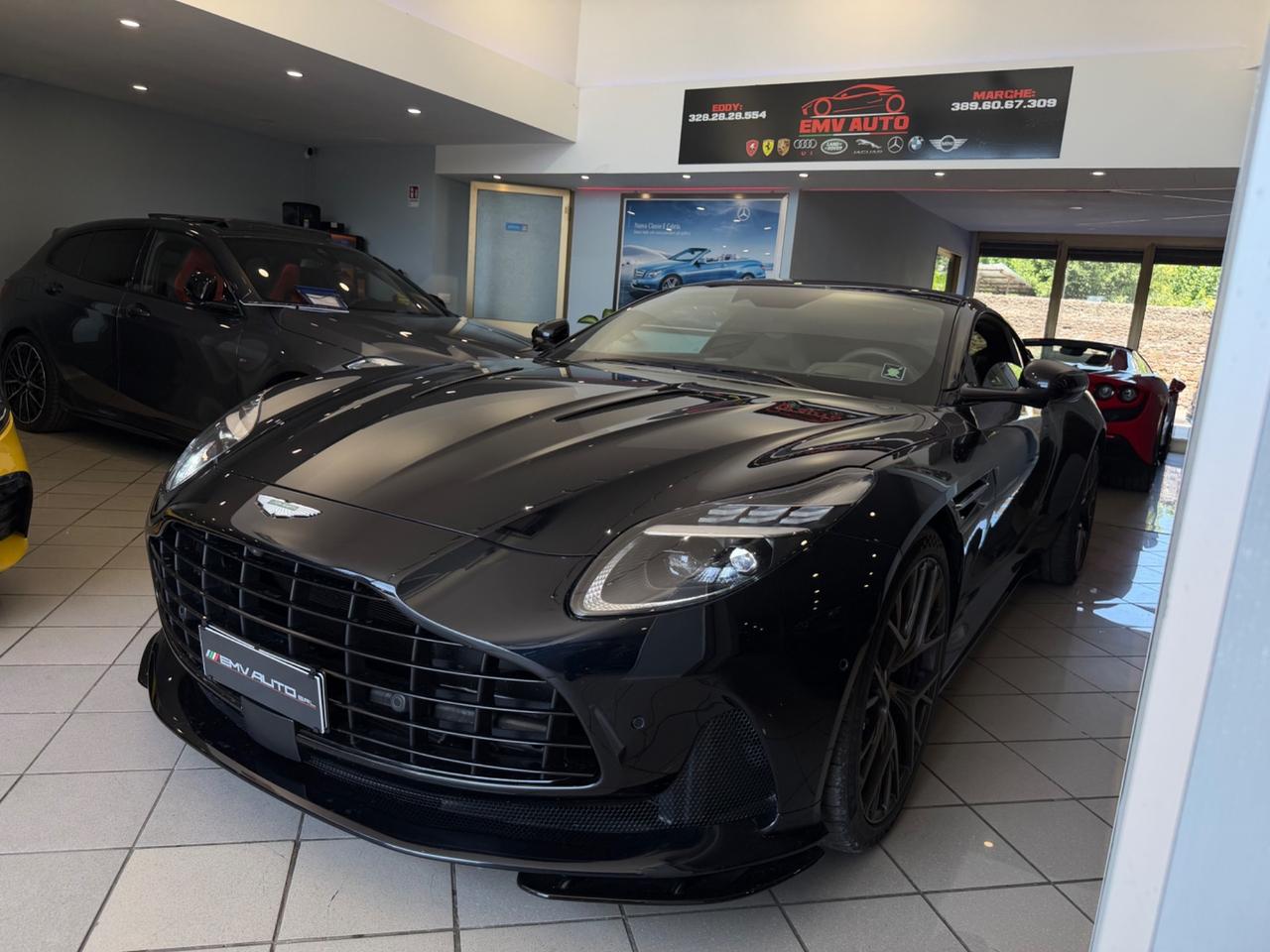 Aston Martin DB12 V8 Coupé