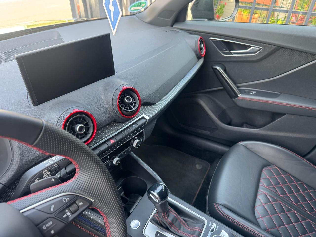 Audi Q2 30 TDI S tronic line Edition FULL