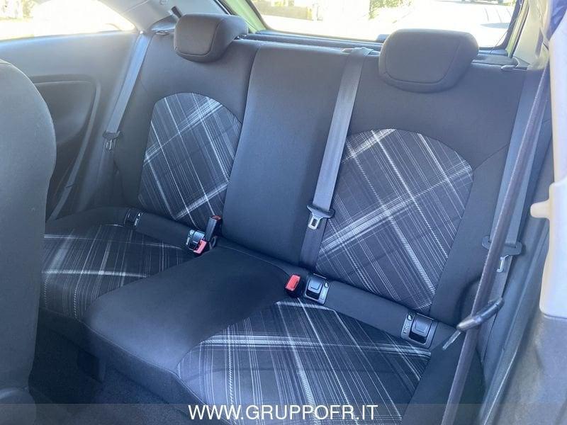 Opel Corsa 1.2 Coupé b-Color