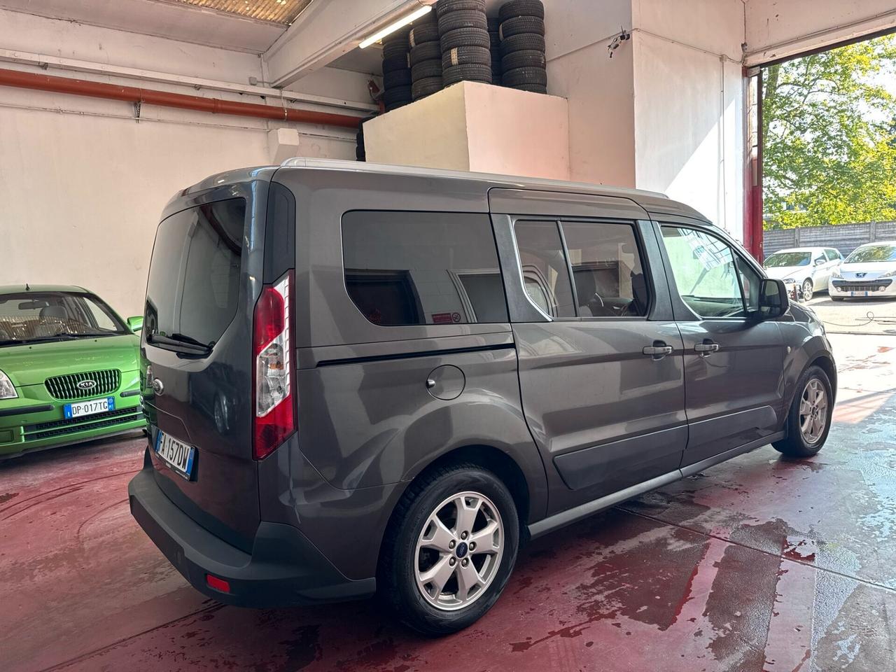Ford Tourneo Connect 7POSTI 1.6 EcoBoost aut. Plus