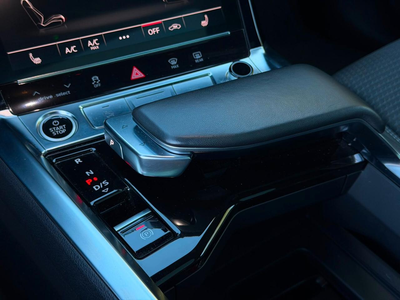 Audi Q8 e-tron 55 quattro S line edition