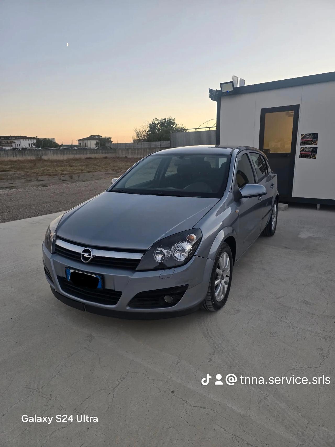 Opel Astra GTC 1.3 CDTI 3 porte Enjoy