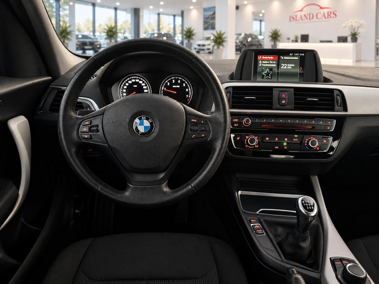 Bmw 118 118i 5p. Advantage