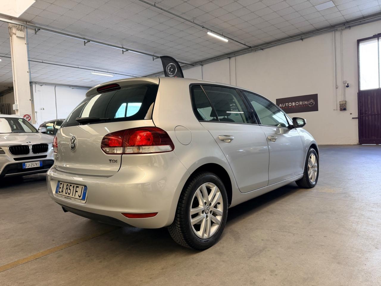 Volkswagen Golf 1.6 TDI DPF DSG 5p. Highline