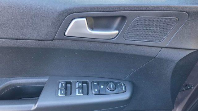 KIA Sportage 1.6 ECOGPL 2WD Business Class PERMUTE UNICOPR.