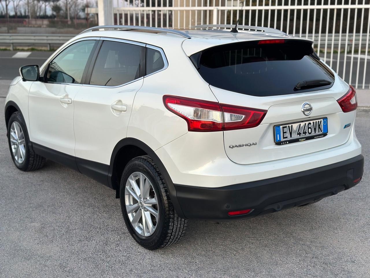 Nissan Qashqai 2014 1.5 dCi 110CV Tekna 360 TETTO