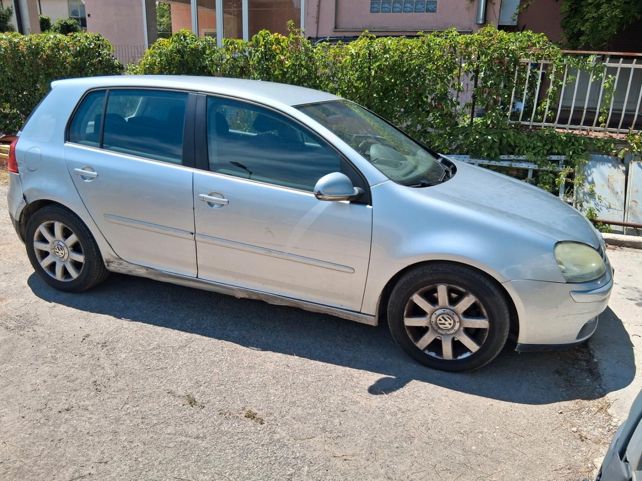 Volkswagen Golf 2.0 16V TDI solo x commercianti