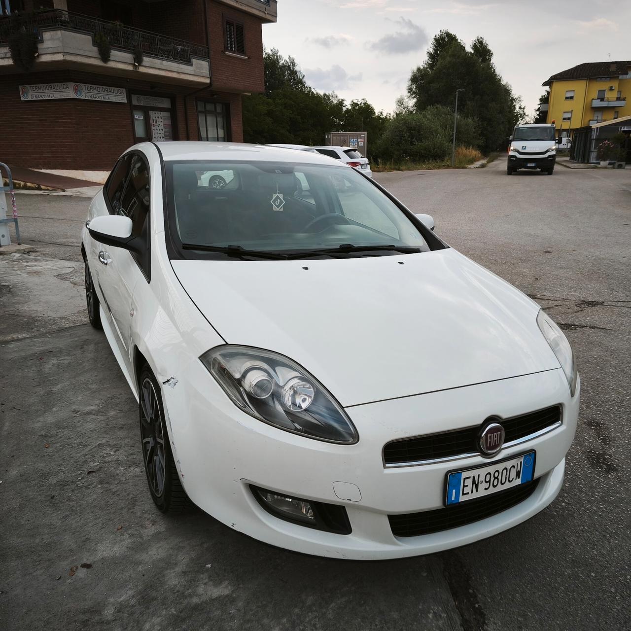Fiat Bravo 1.6 MJT 105 CV DPF Sport