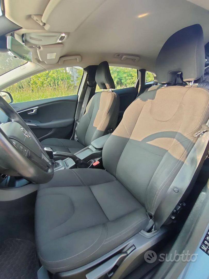 VOLVO V40 D2 Business ProM-Mo