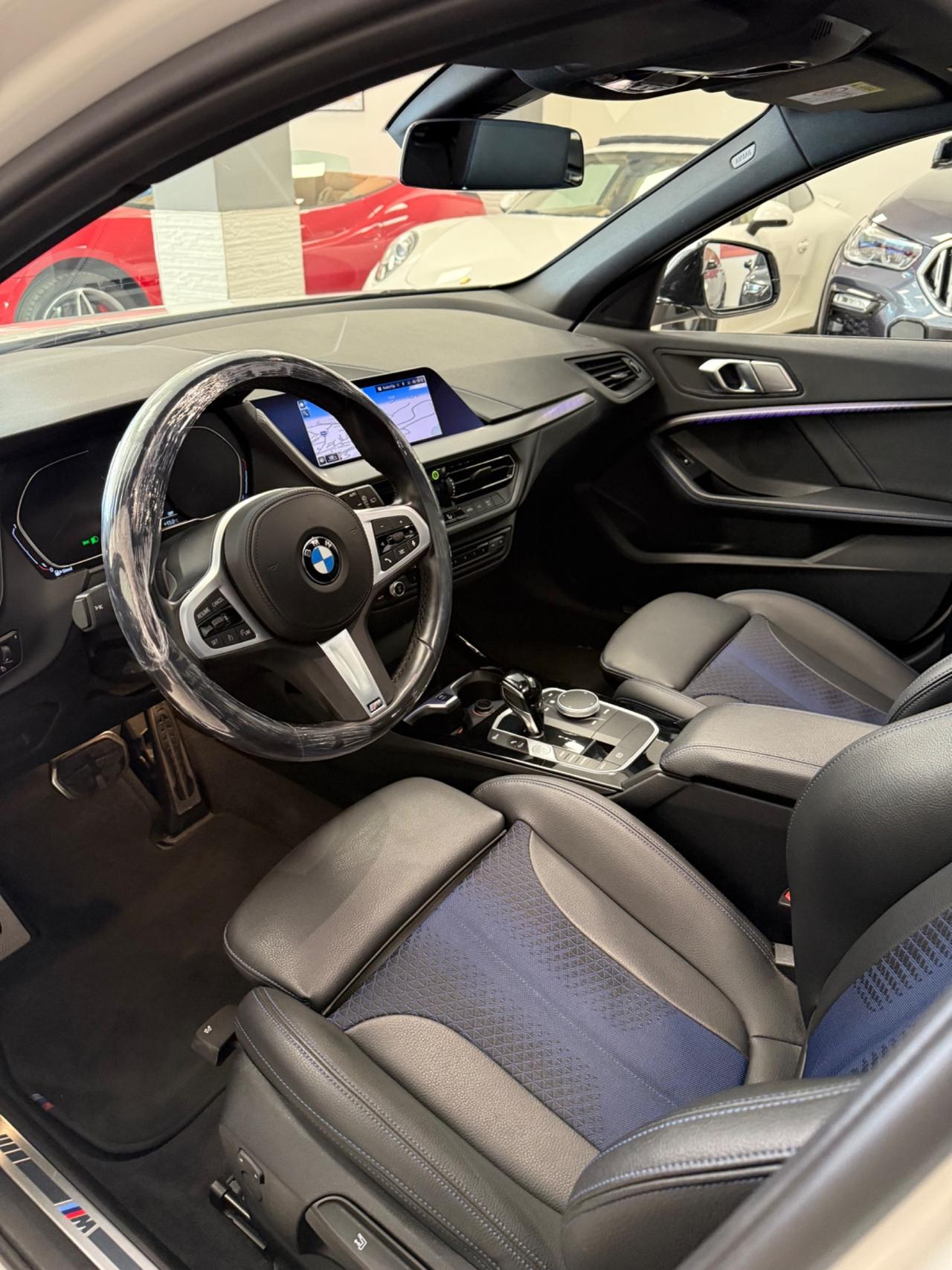 Bmw 116 116d 5p. Msport