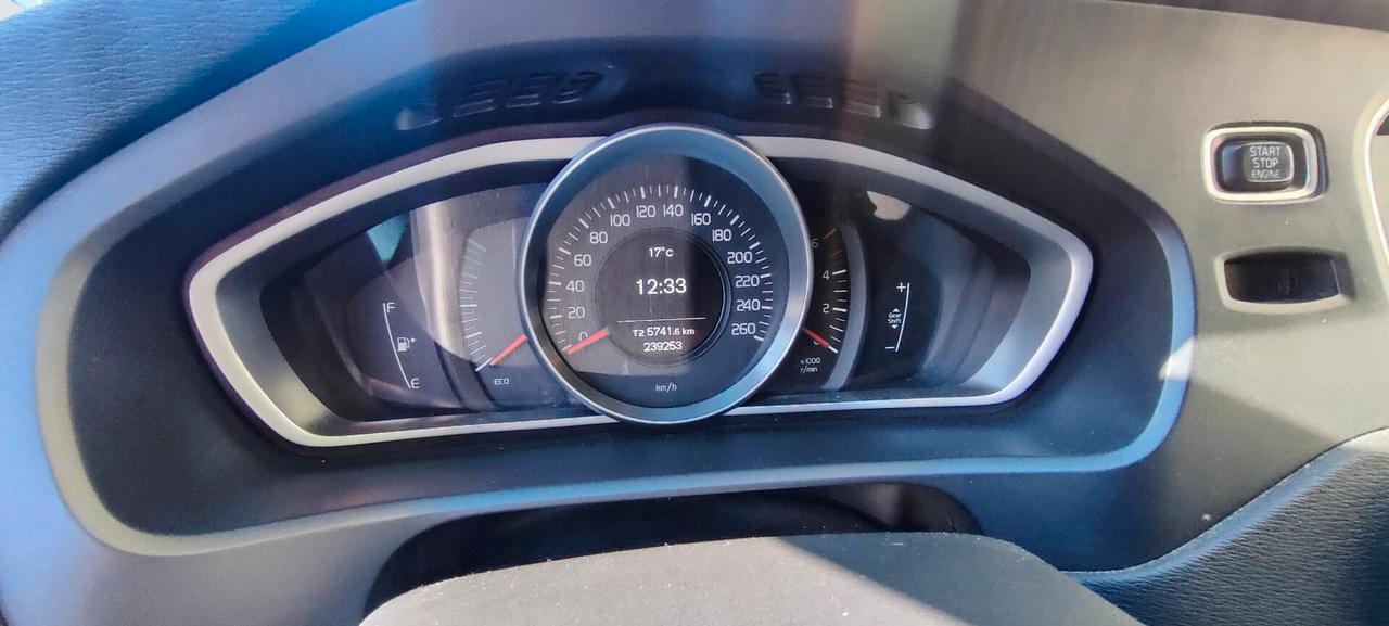 Volvo V40 Cross Country D2 1.6 Kinetic