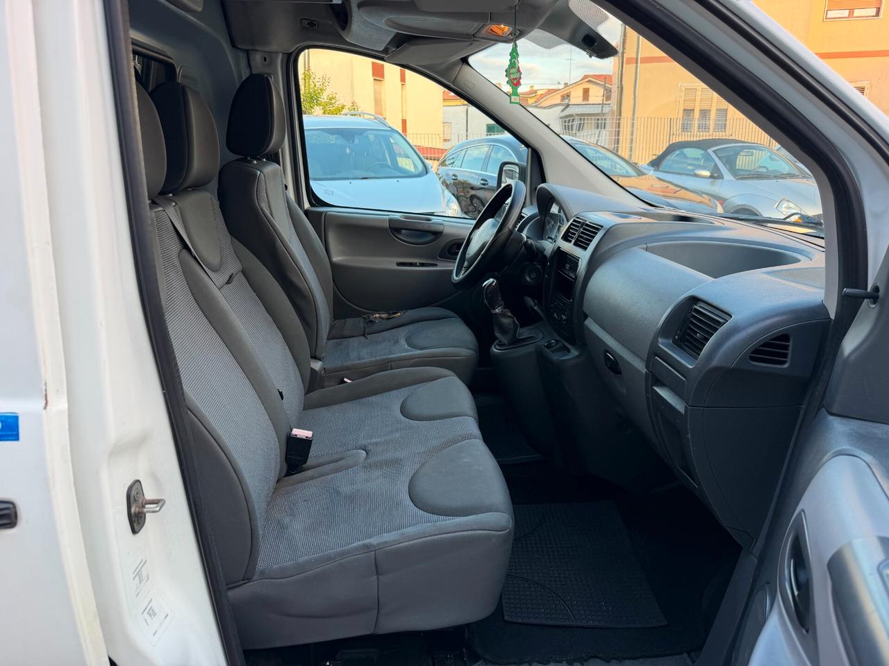 Peugeot Expert 1.6 HDi 90CVExpert L1H1 Coibentato