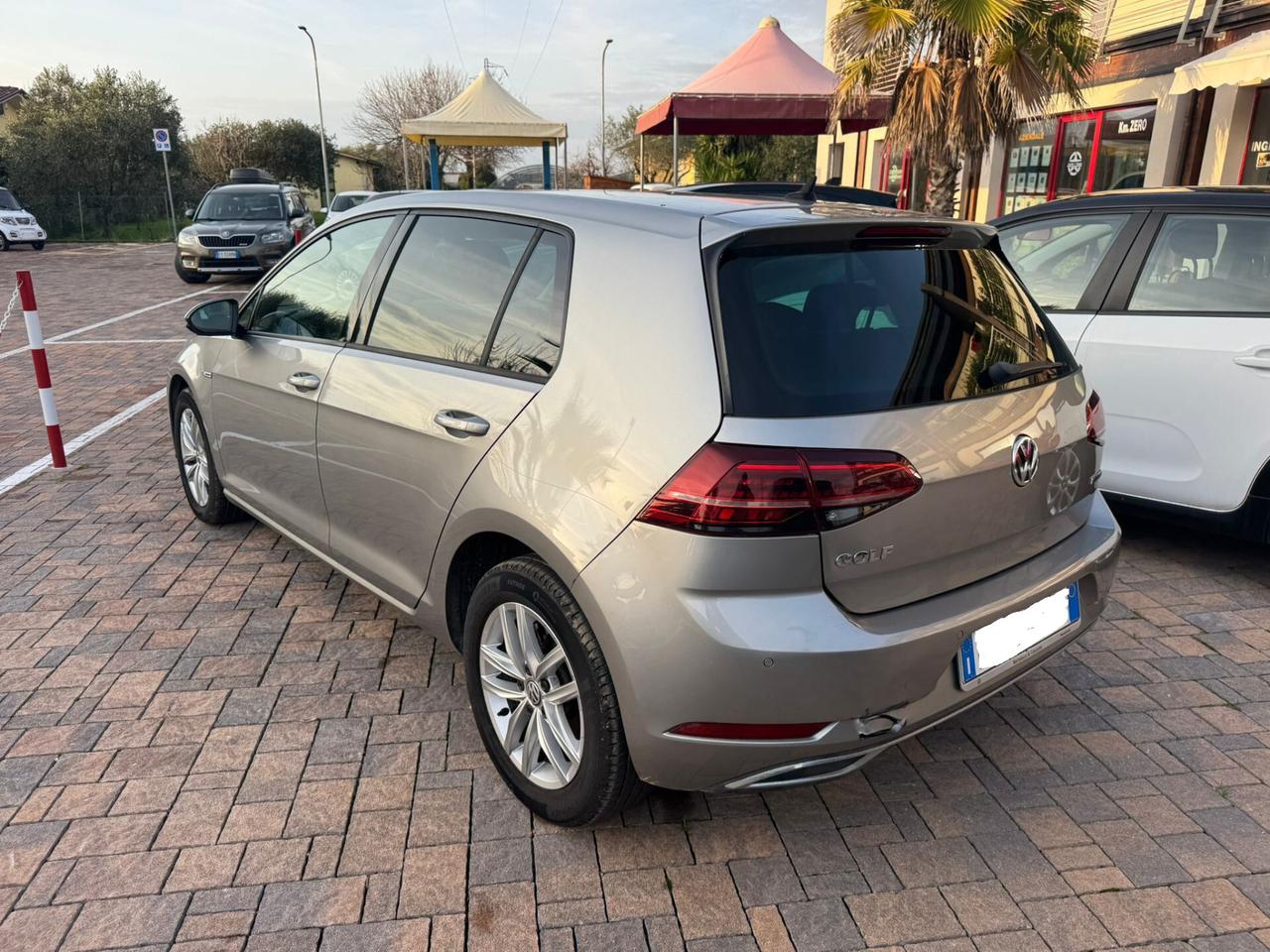 Volkswagen Golf 1.5 TGI DSG 5p. Trendline BlueMotion Technology