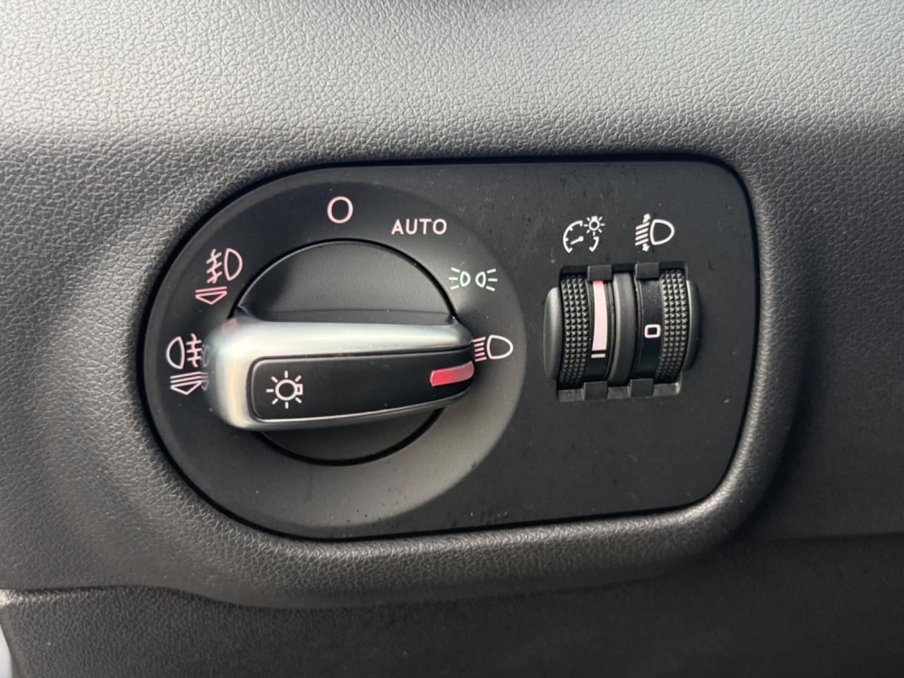 Audi A1 Sportback 1.4 tfsi 49.000KM ORIGINALI!