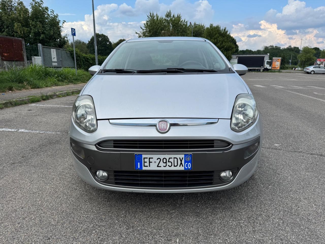 Fiat Punto Evo manutenzione completa idonea anche ai neopatentati