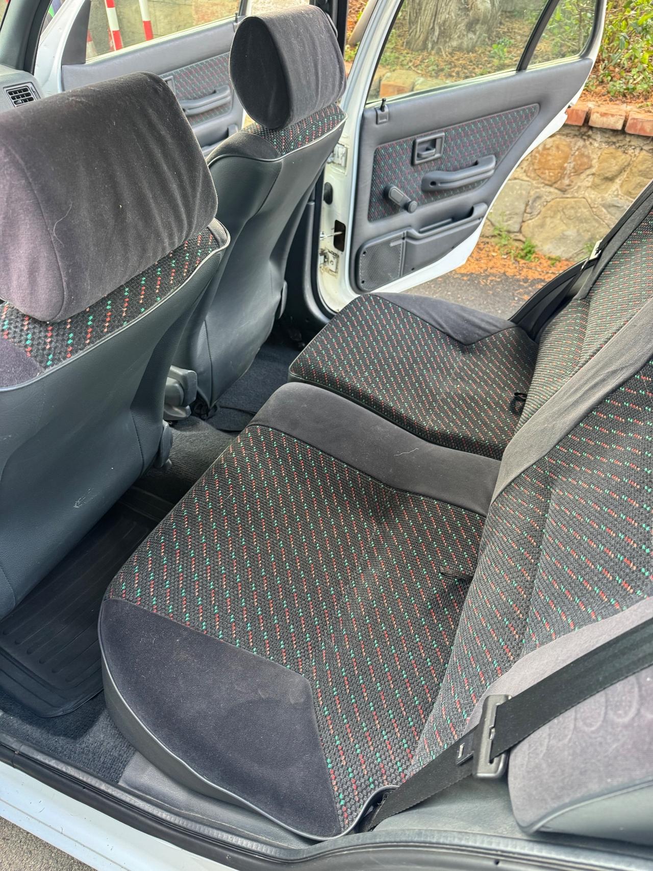 Peugeot 106 1.1i cat 5 porte XR