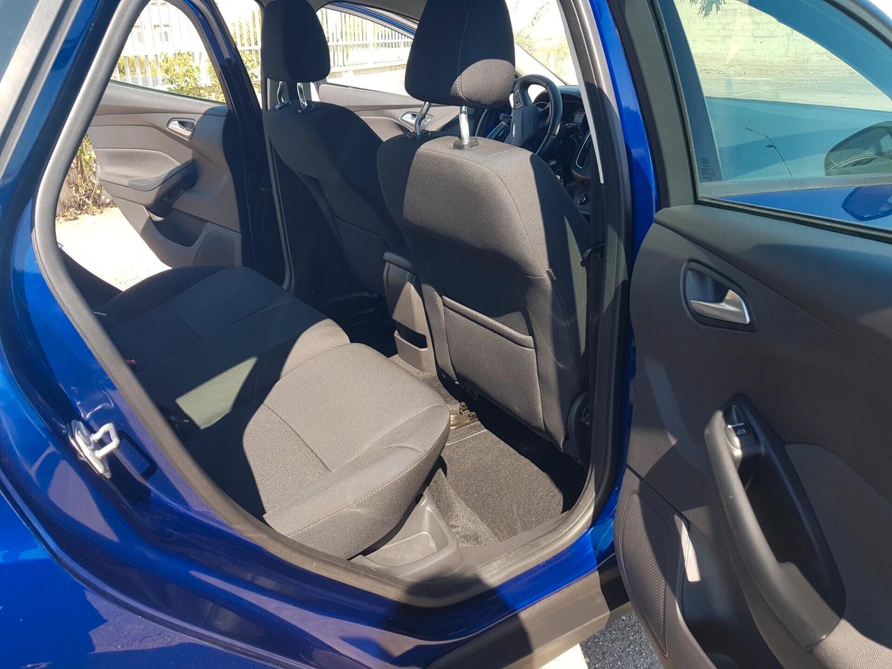 Ford Focus 1.5 TDCi 95 CV GANCIO TRAINO