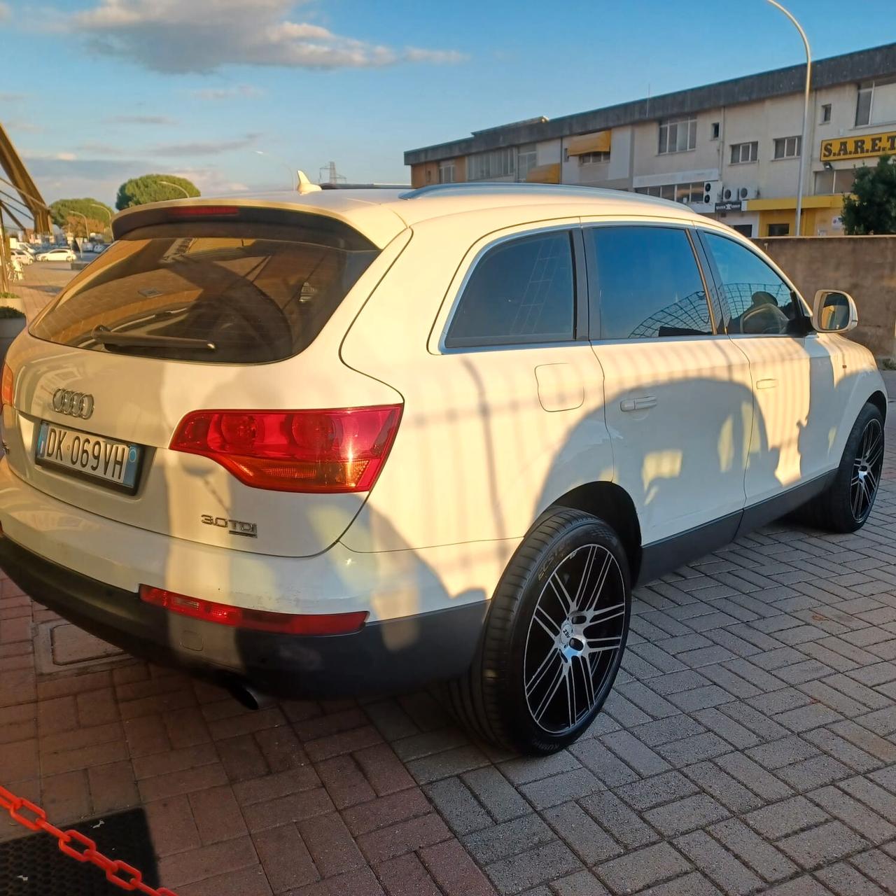 PERFETTA AUDI Q7 3.0 TDI AUTOM 4X4