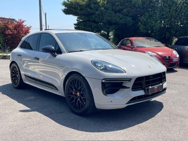 Porsche Macan 2.9 Turbo