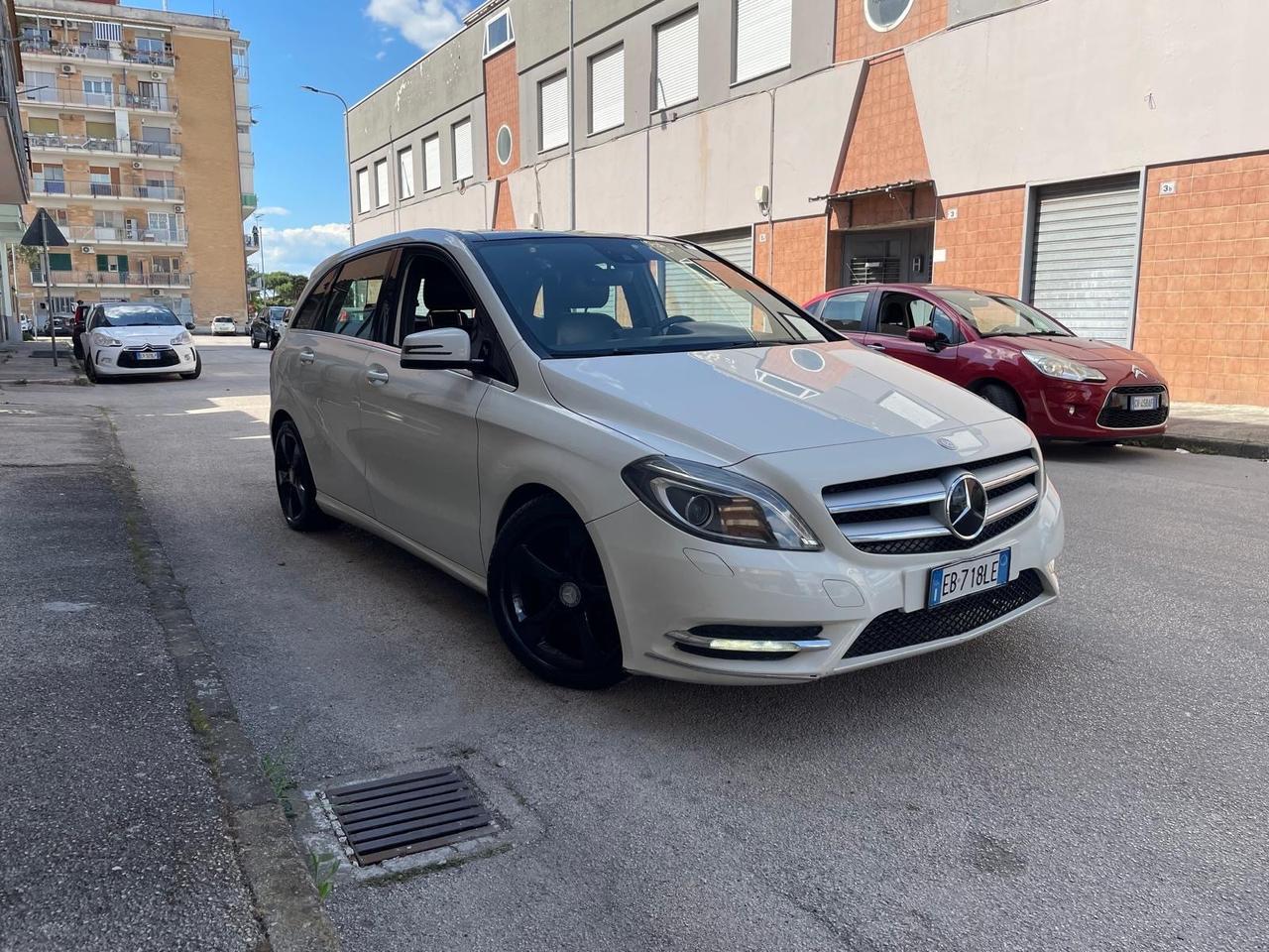 Mercedes ClssB 180 CDI Premium SuperFull TettoApribile