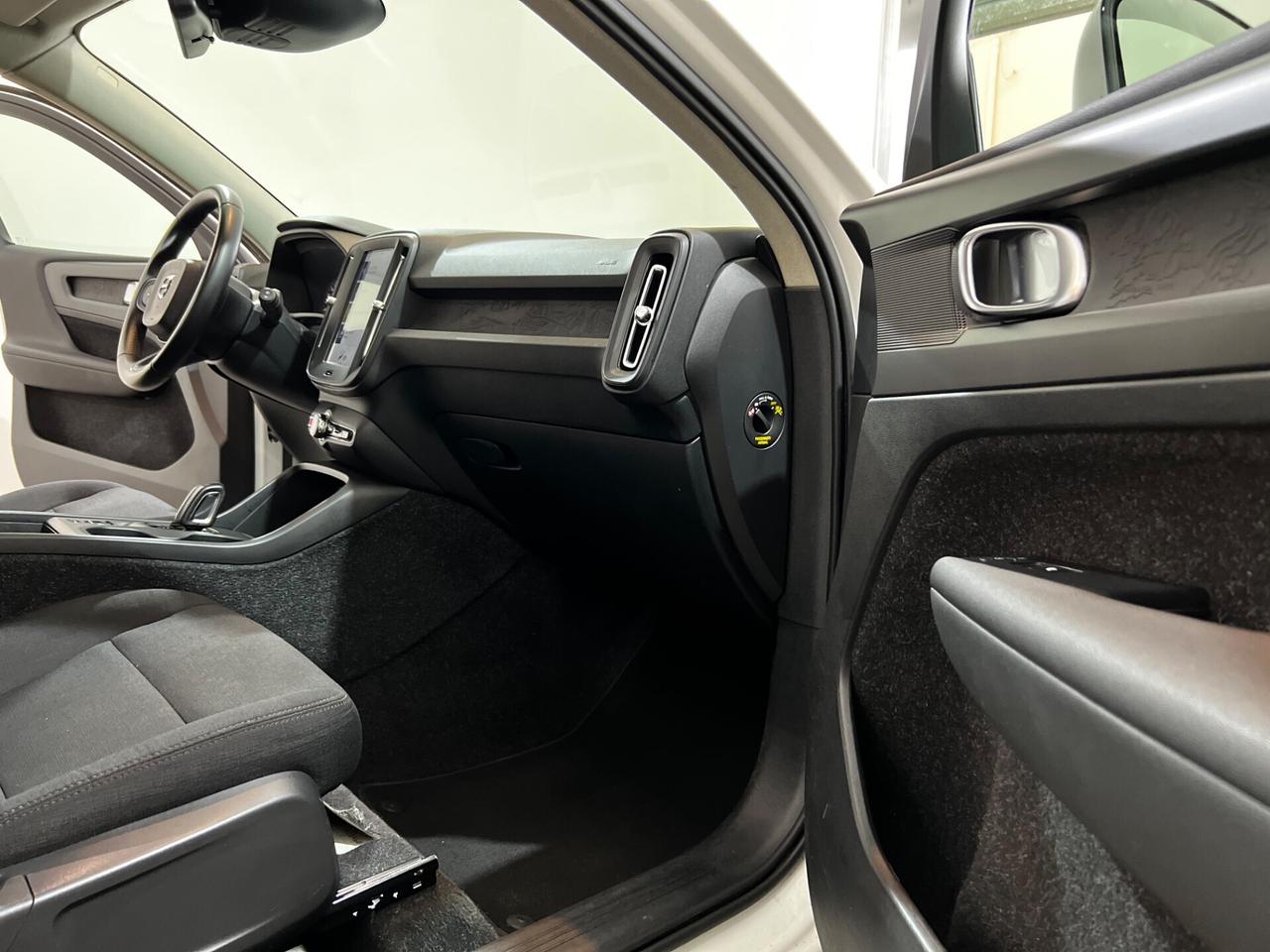 Volvo XC40 D3 LED - CAMERA - VIRTUAL
