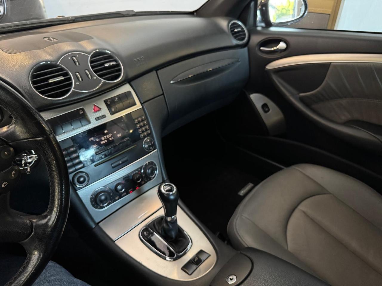 Mercedes-benz CLK 200 KOMPRESSOR TPS CAT CABRIO