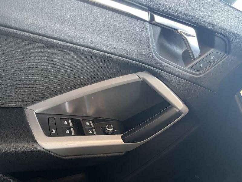 Audi Q3 Q3 35 TDI S tronic Business