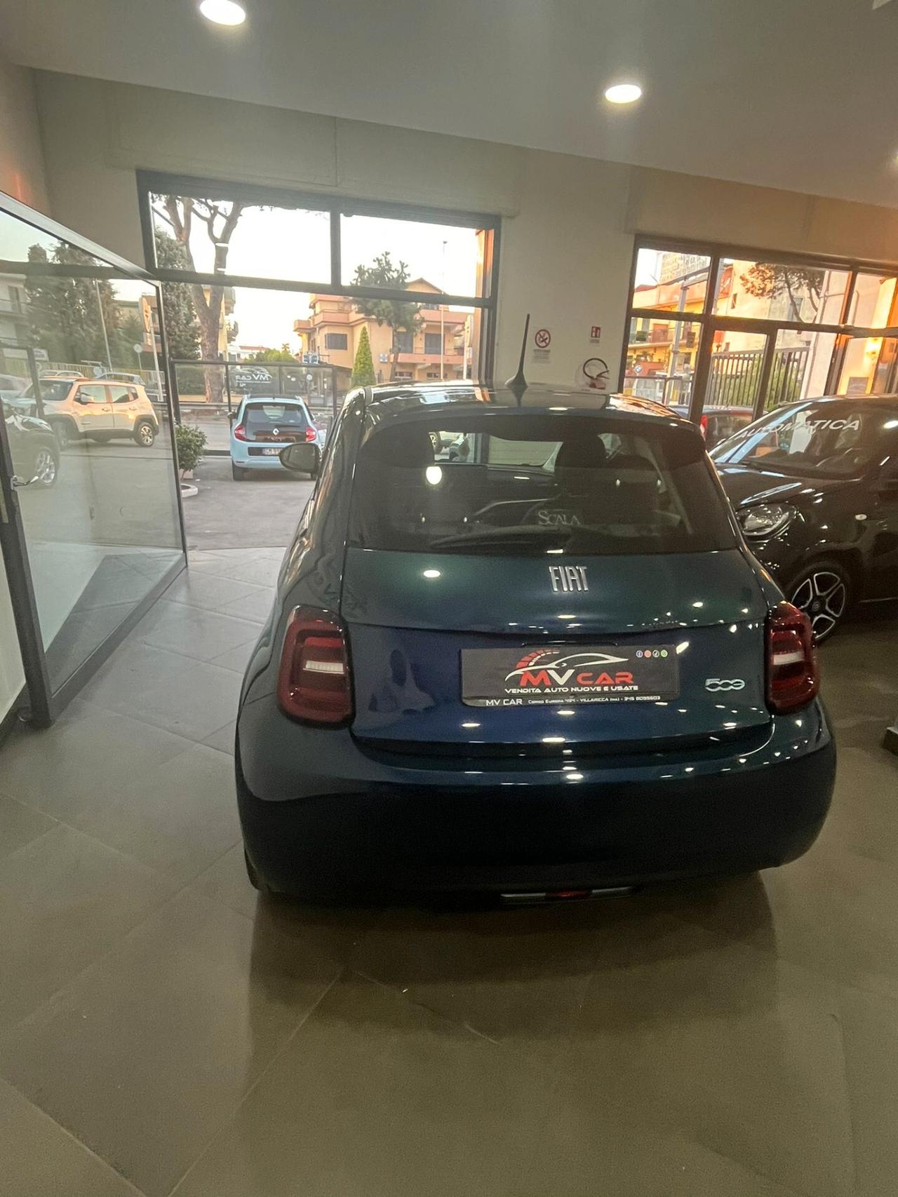 Fiat 500 Icon Berlina 42 kWh