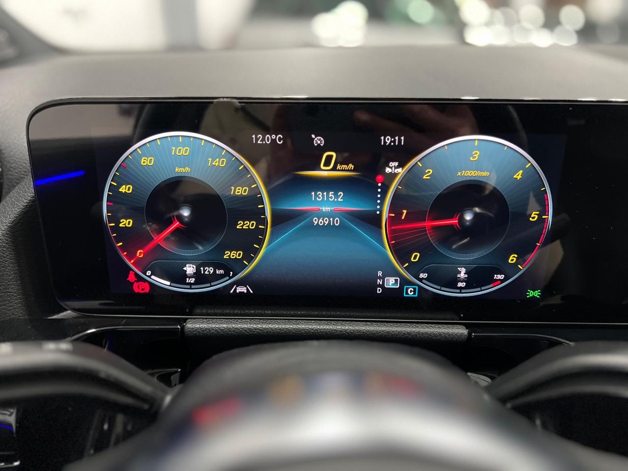 Mercedes Benz GLA 200d Aut. Premium AMG 150 cv