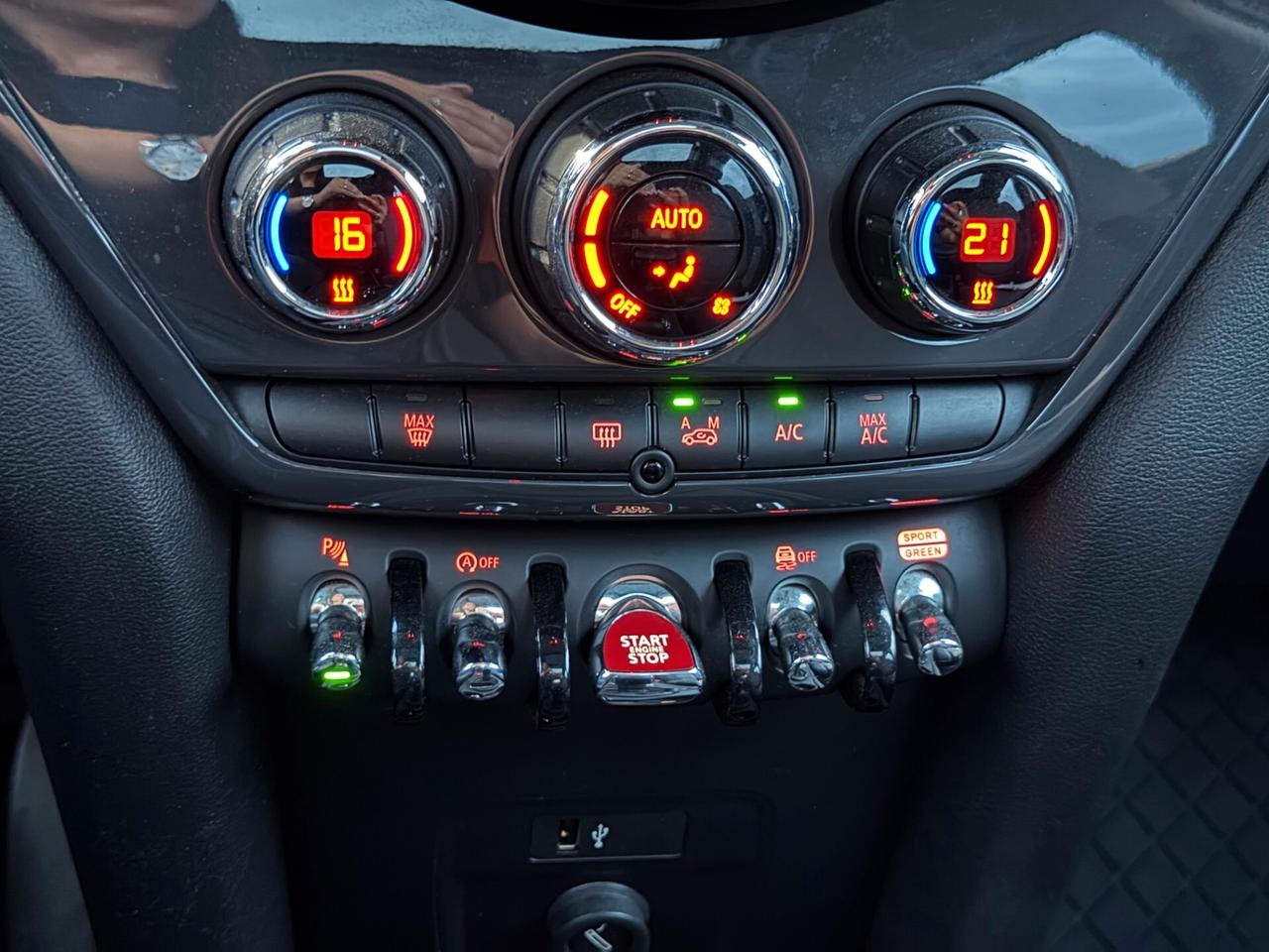 Mini Cooper D Countryman 2.0 Business