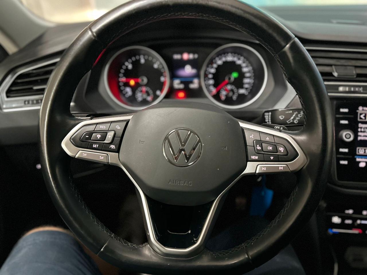 Volkswagen Tiguan 2.0 TDI 150 CV SCR DSG R-Line