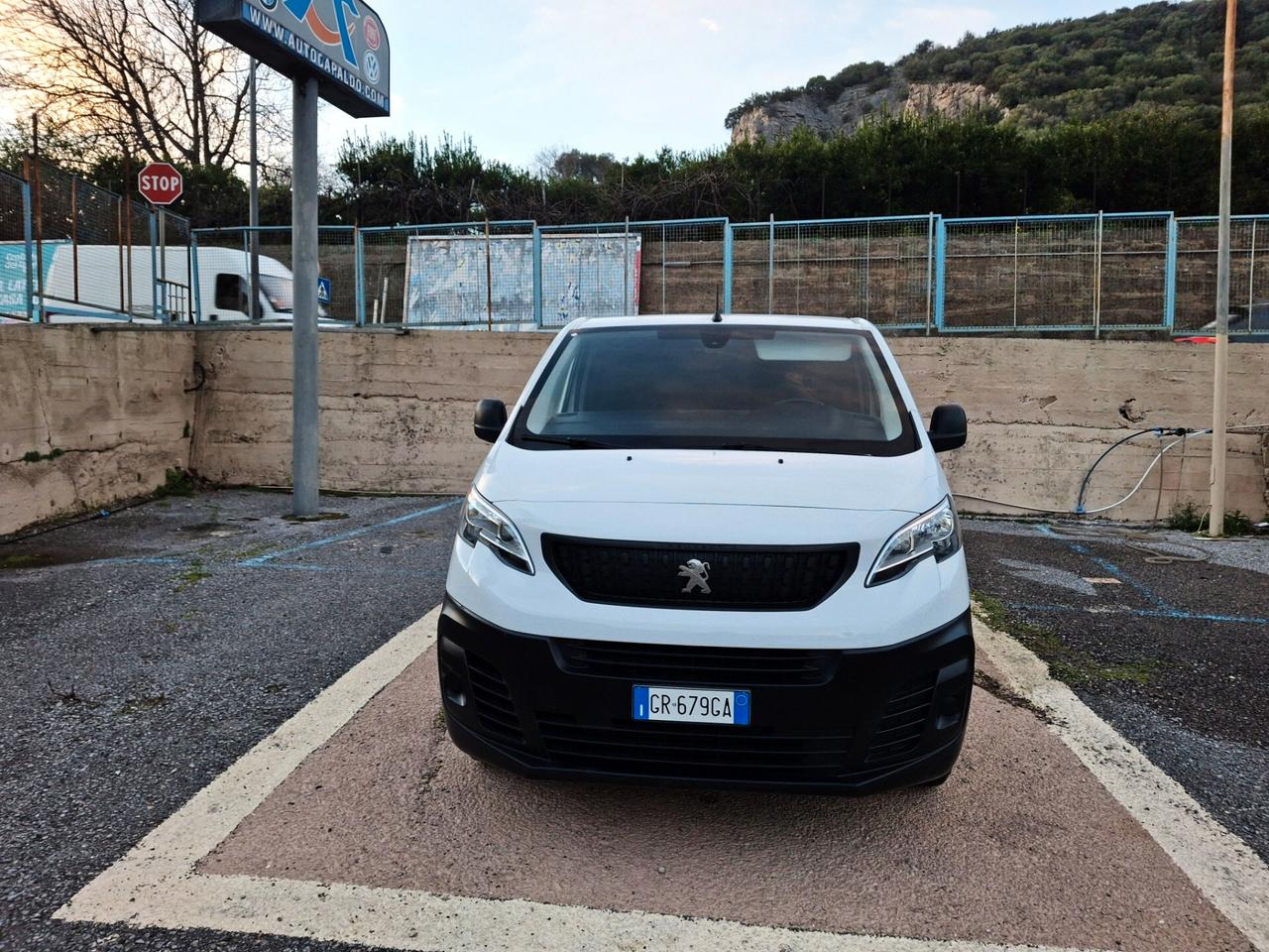 Peugeot Expert BlueHDi 100 S&SPremium L2 PASSO LUNGO