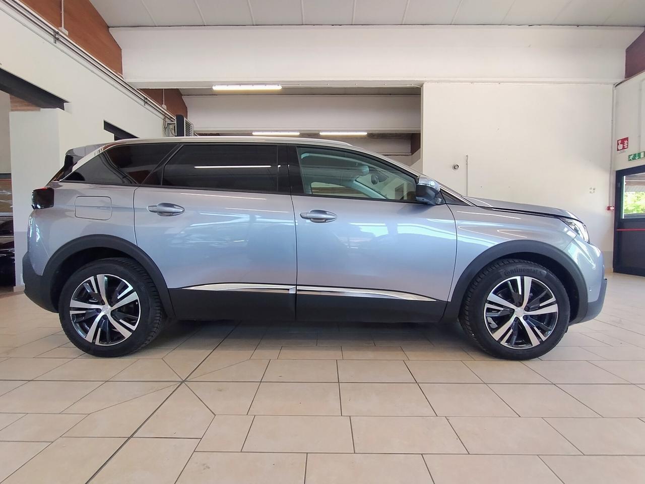 Peugeot 5008 1.5 bluehdi Allure EAT8 7POSTI NAVI LED