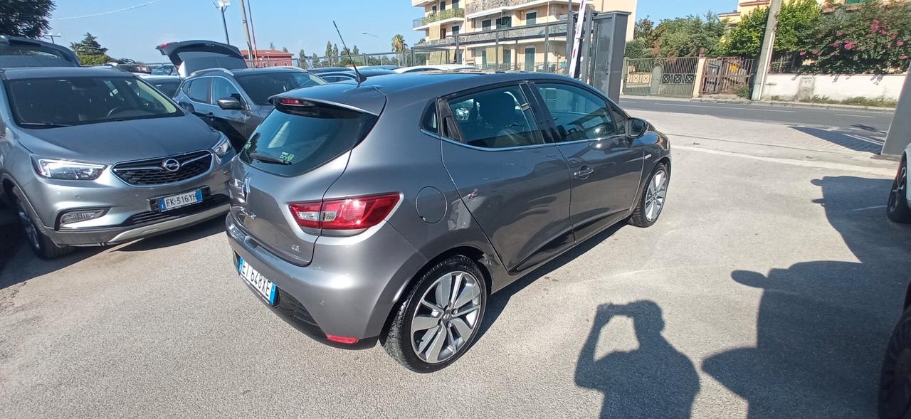 Renault Clio dCi Costume National