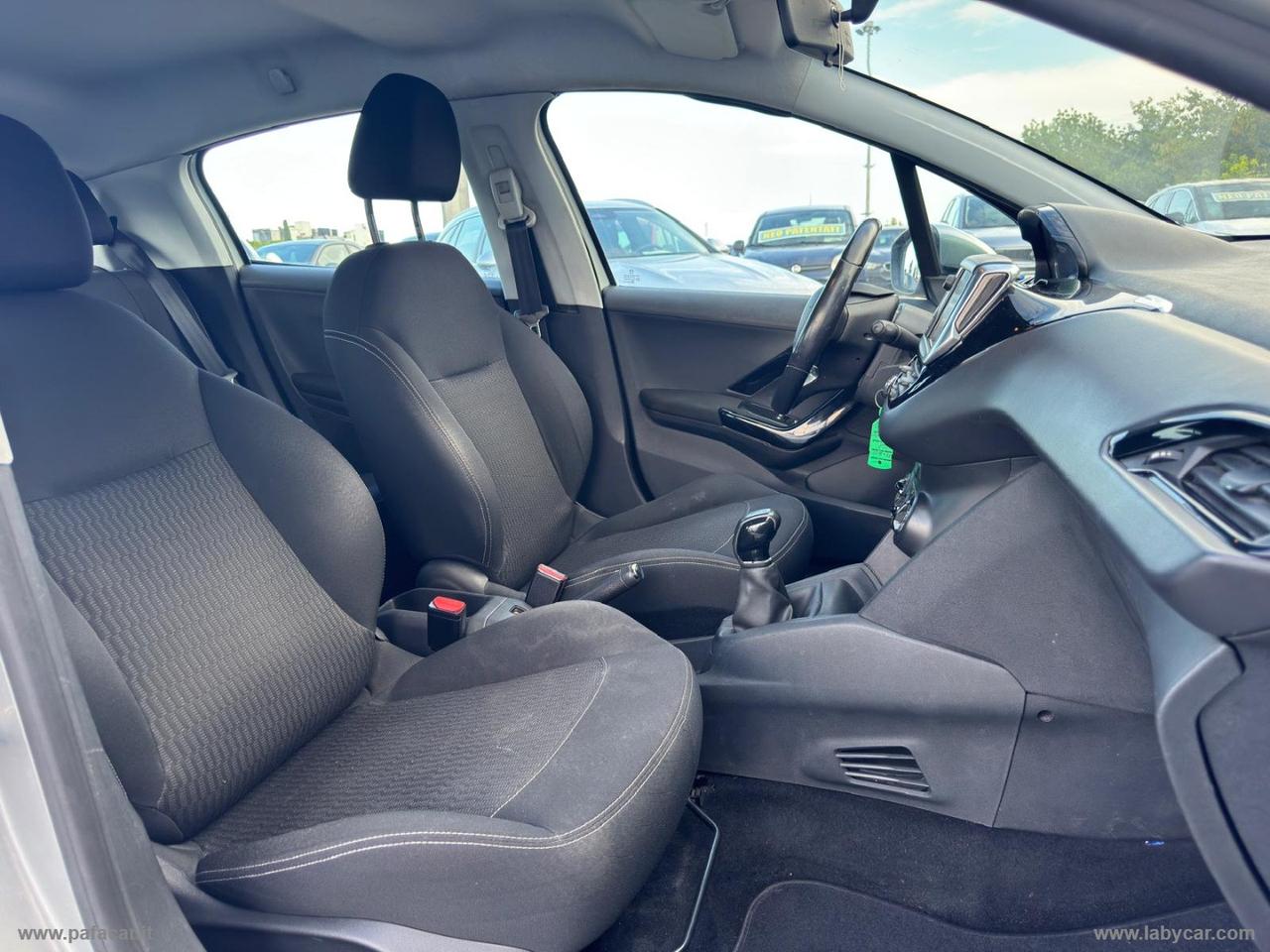 PEUGEOT 208 BlueHDi 75 5p. Allure