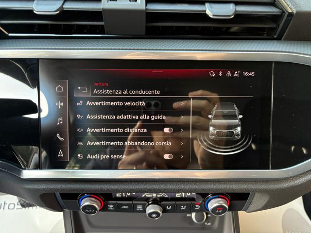 AUDI Q3 35 2.0 TDI S tronic quattro Business COCKPIT