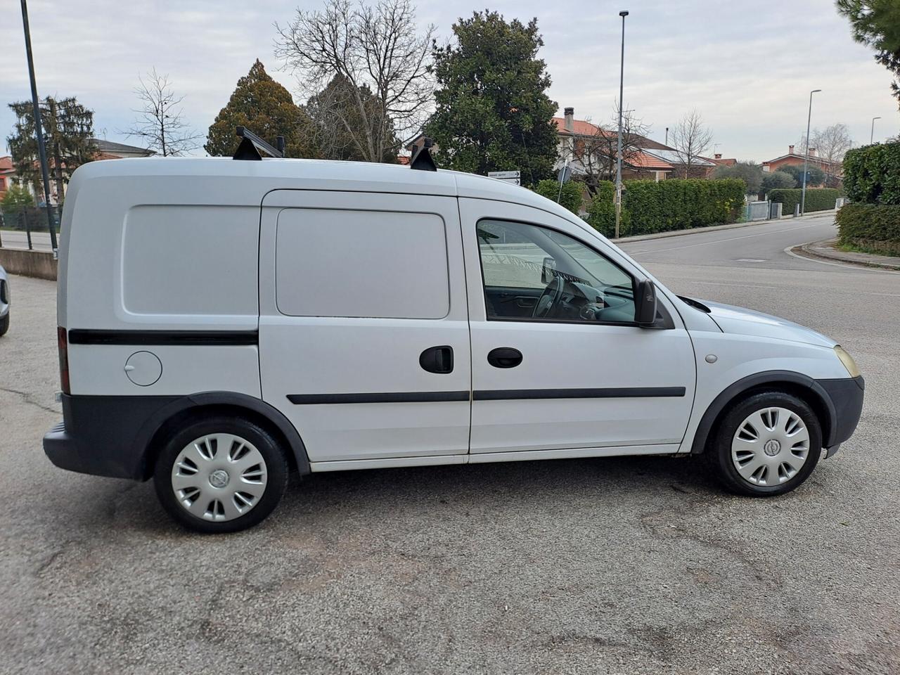 Opel Combo 1.6 CNG Metano 4p. Van Vetrato