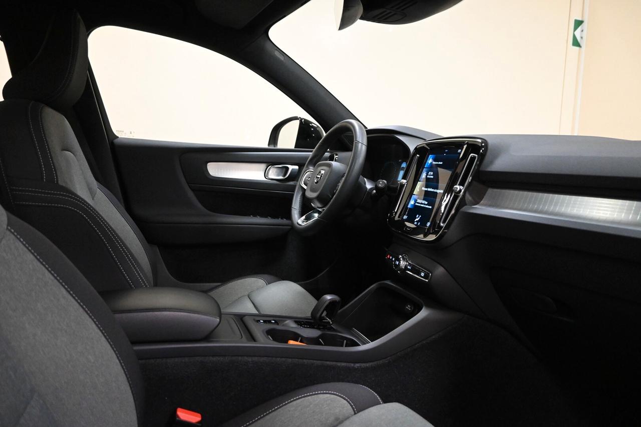 VOLVO XC40 (2017-->) XC40 T2 automatico Core