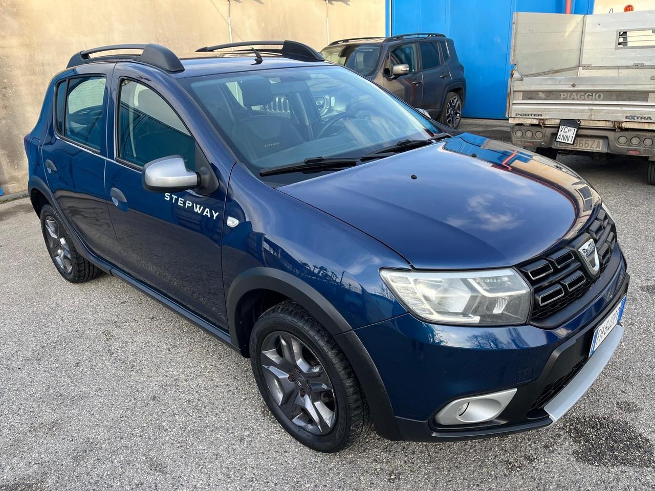 Dacia sandero stepway-0.9 tce-benz-2017