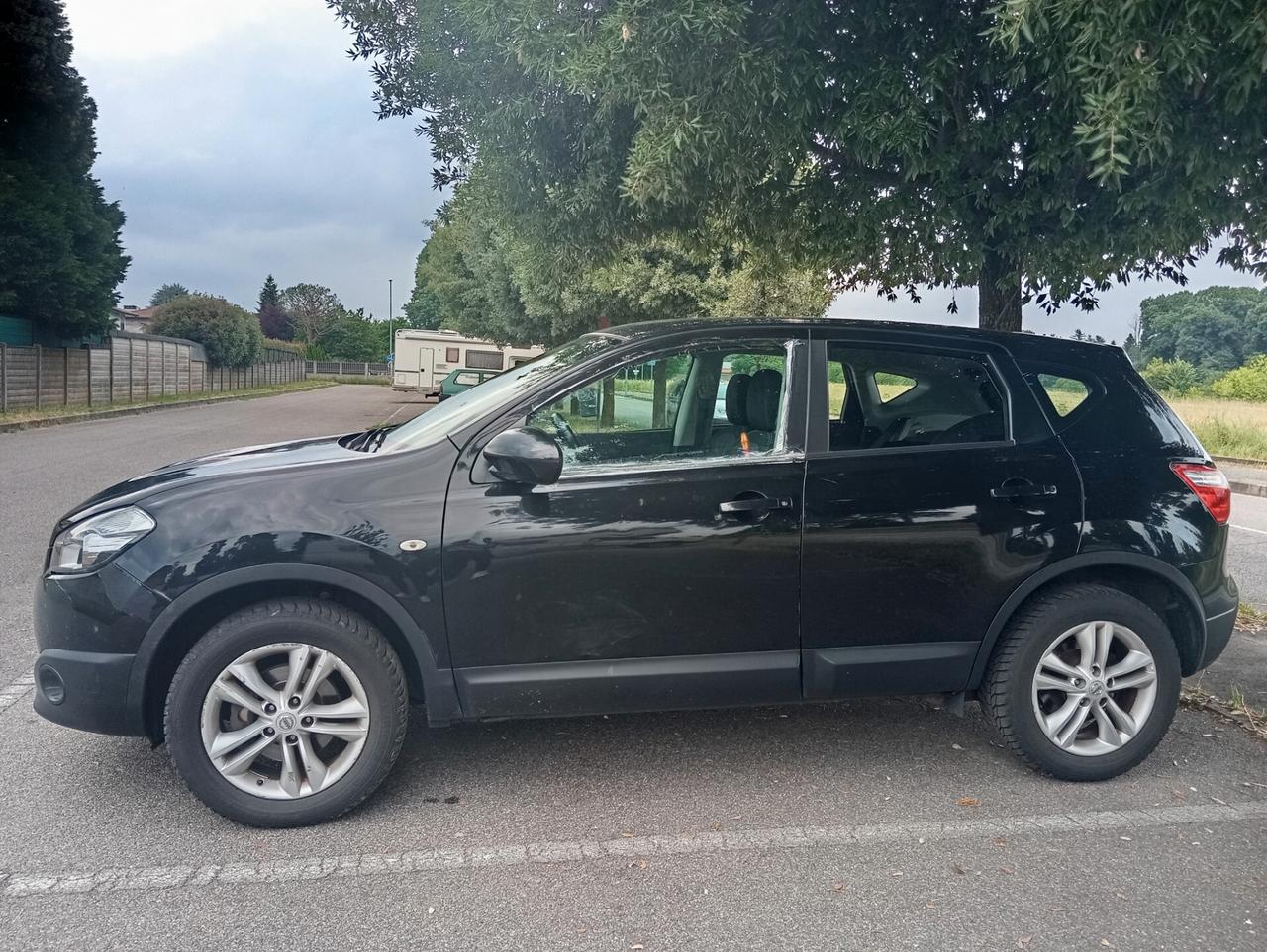 Nissan Qashqai 1.6 16V Tekna permute