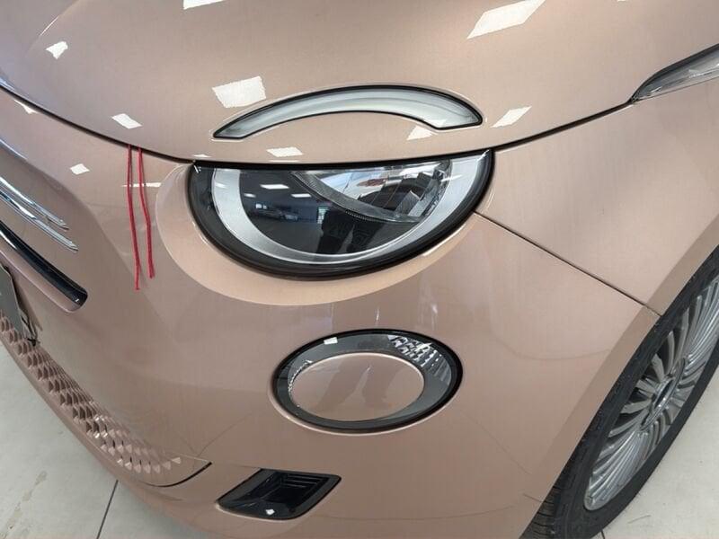 FIAT 500 Hybrid Hybrid Icon