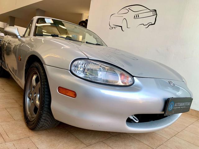 Mazda MX-5 MX-5 II 1998 1.6i 16v