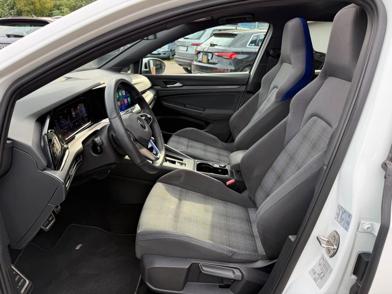 Golf 1.4 Plug-In Hybrid DSG GTE 245 CV