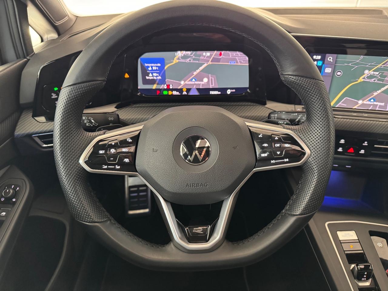 Volkswagen Golf 1.5 eTSI 150 CV DSG R-Line TETTO