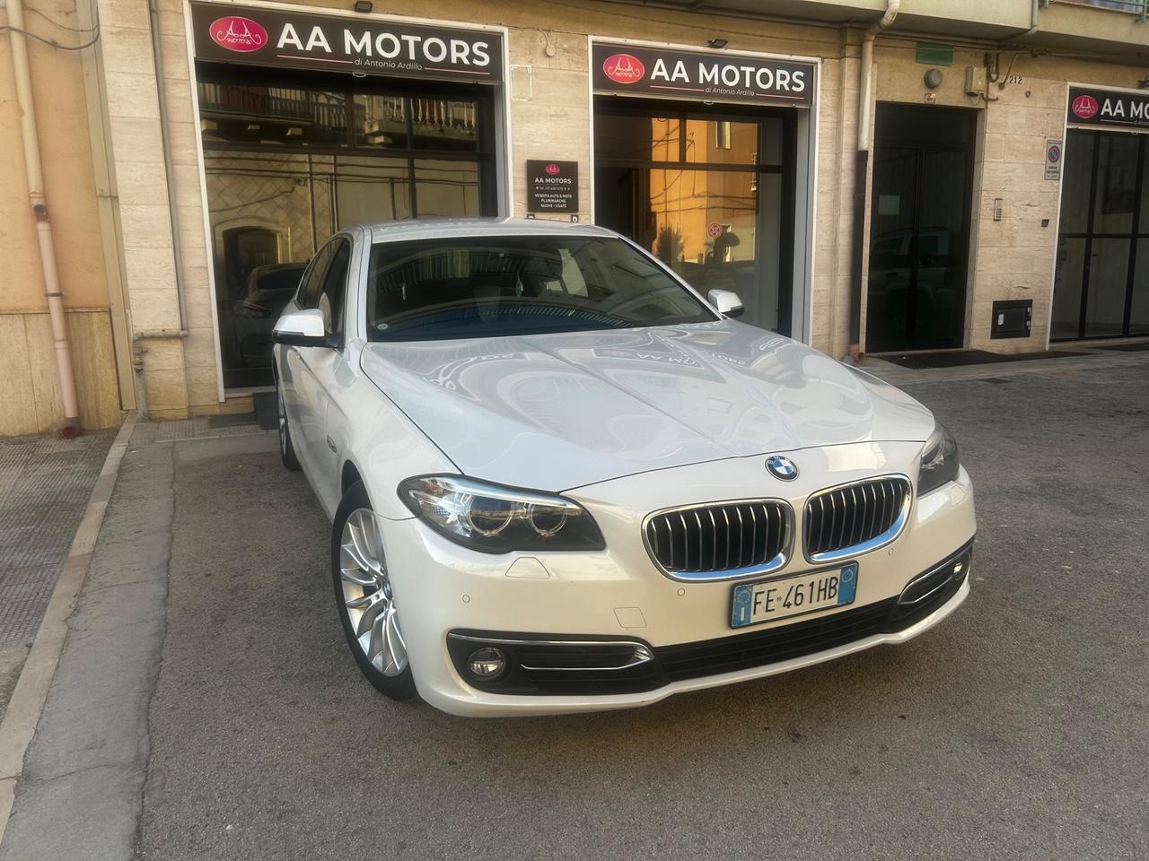Bmw 520 520d xDrive Luxury