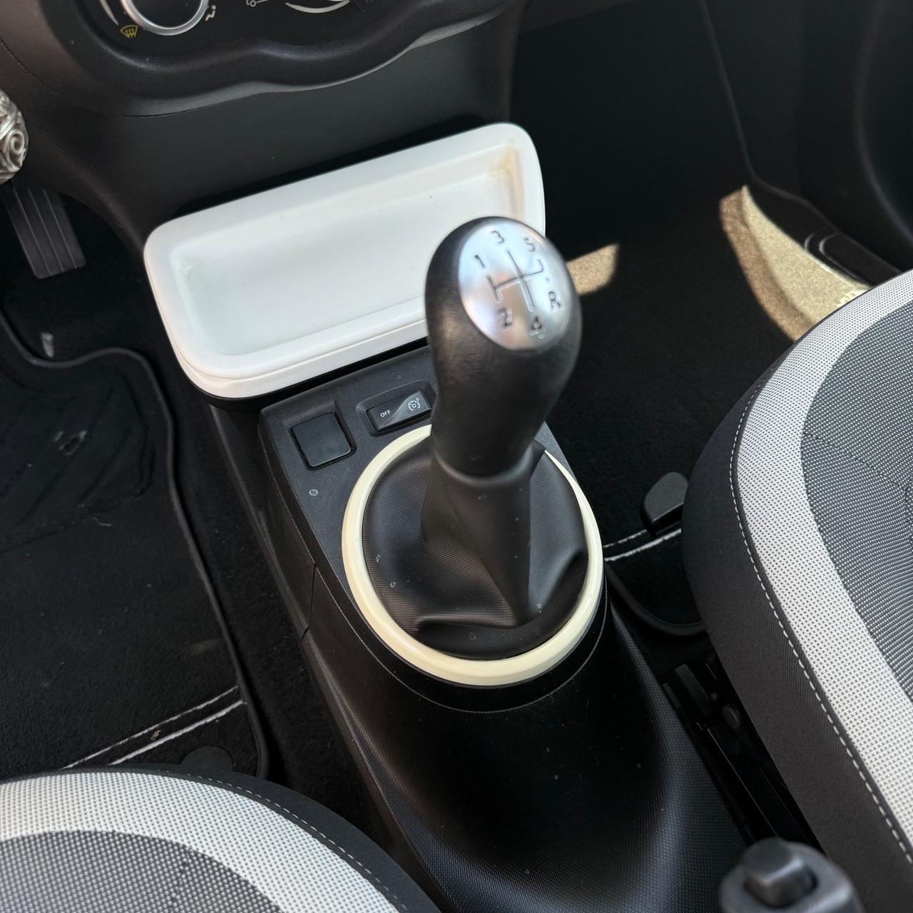 Renault Twingo SCe Zen