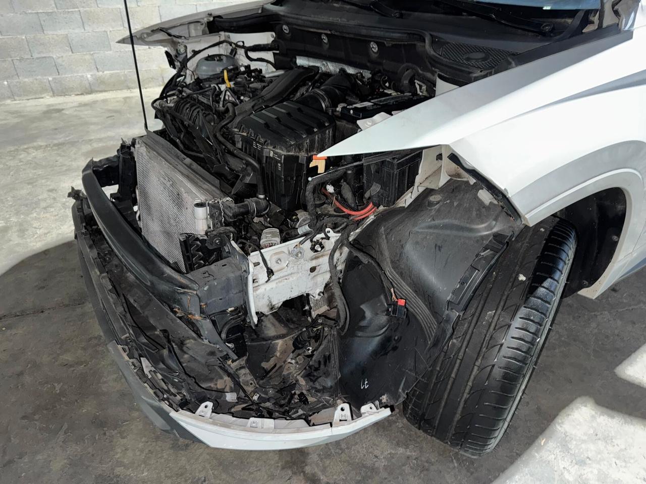 SEAT Ateca 1.5 ecotsi FR 150cv dsg INCIDENTATA