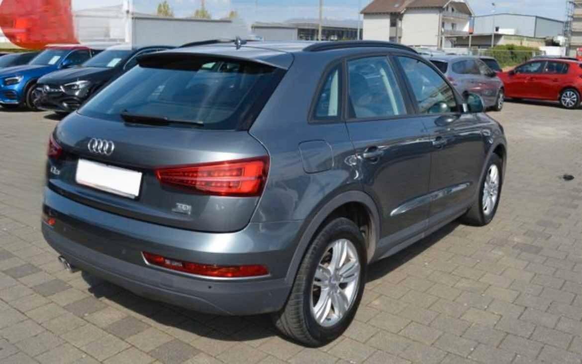 Audi Q3 2.0 TDI 150 CV quattro Sport