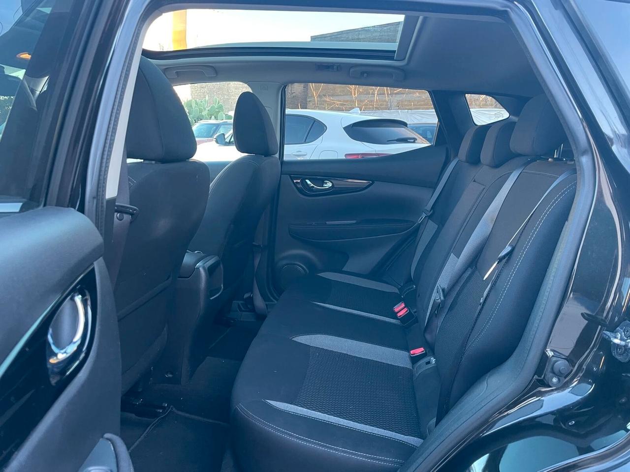 Nissan Qashqai 1.2 N-Connecta 116 cv - 2017