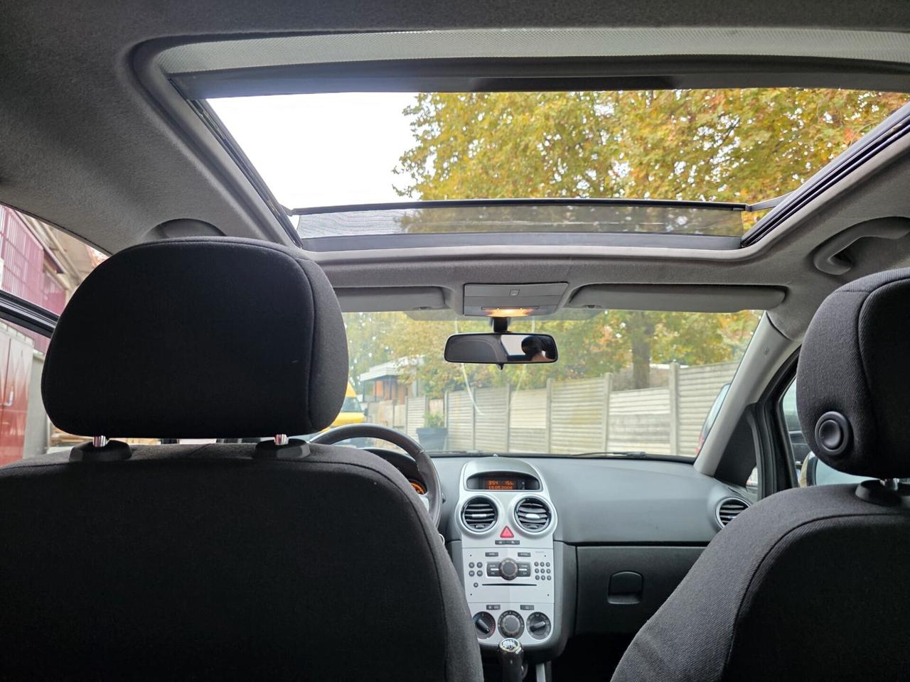 Opel Corsa 1.2 3 porte Sport benzina neopat